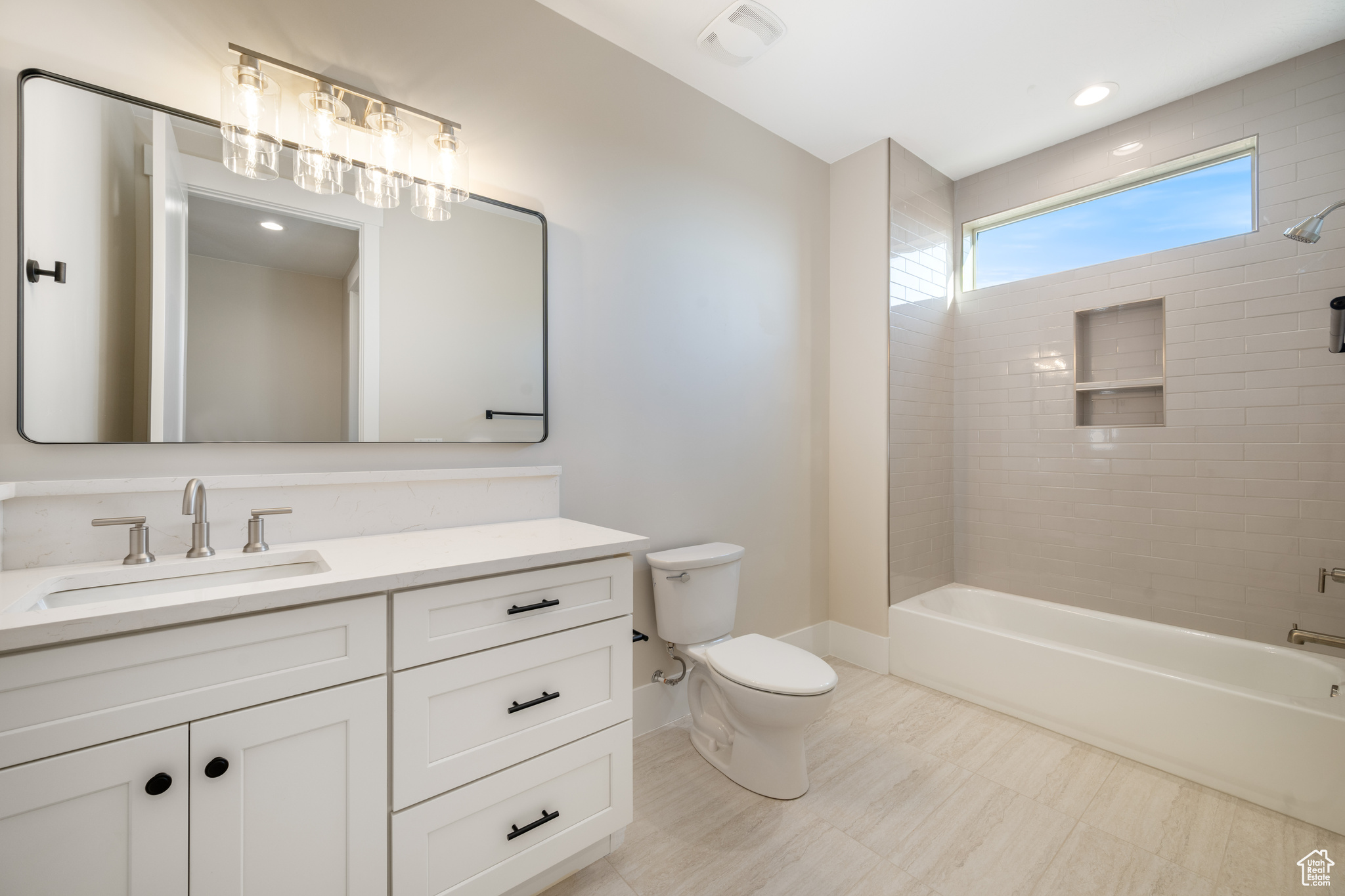 HURRICANE FIELDS ESTATES 3 - Residential