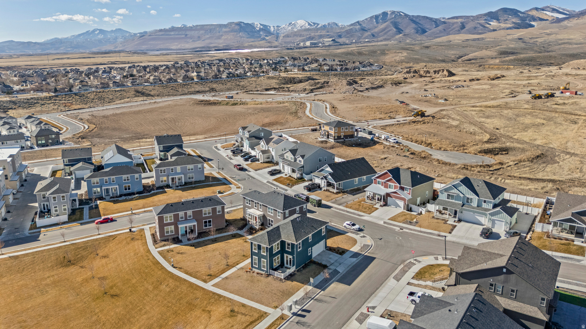 OQUIRRH WEST PHASE 1 - Residential
