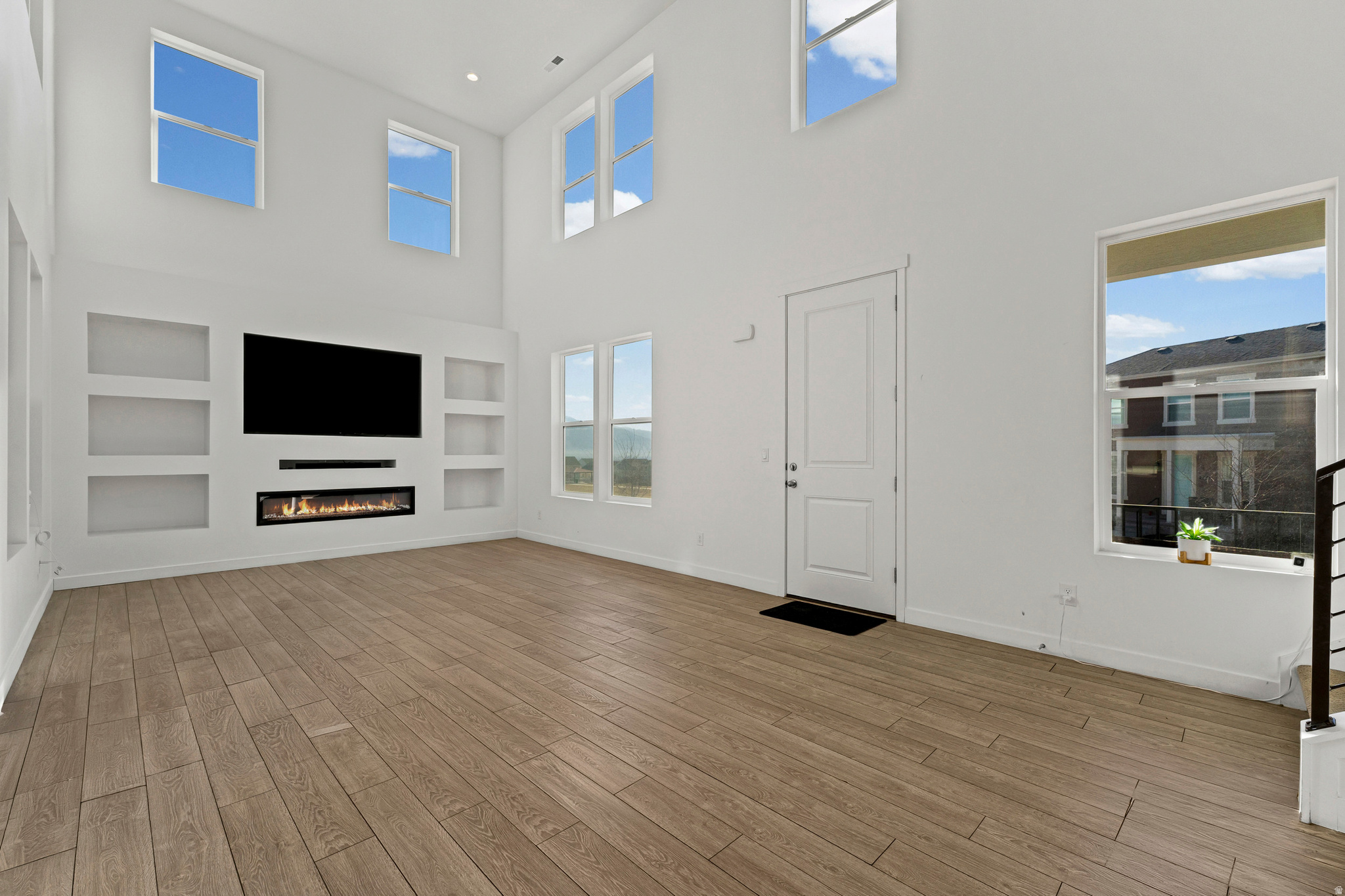 OQUIRRH WEST PHASE 1 - Residential