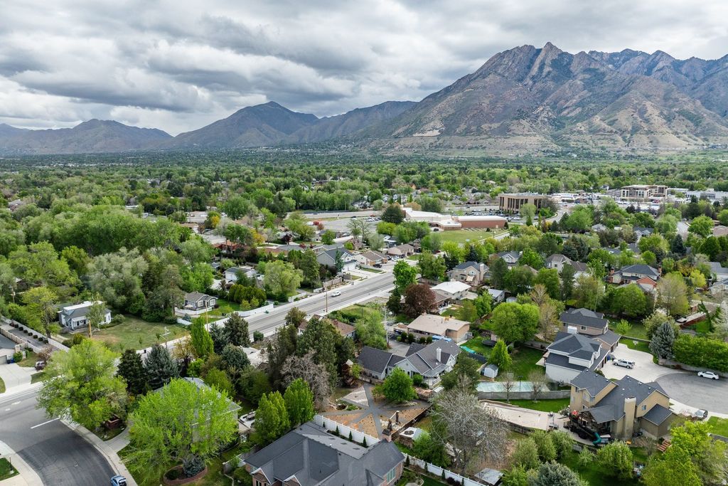 Photo of 1726 E VINE ST S, Murray, UT 84121 (MLS # 2152840)