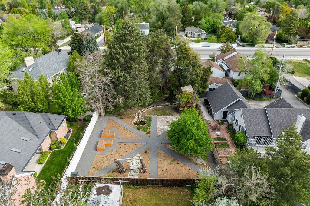 Photo of 1726 E VINE ST S, Murray, UT 84121 (MLS # 2152840)