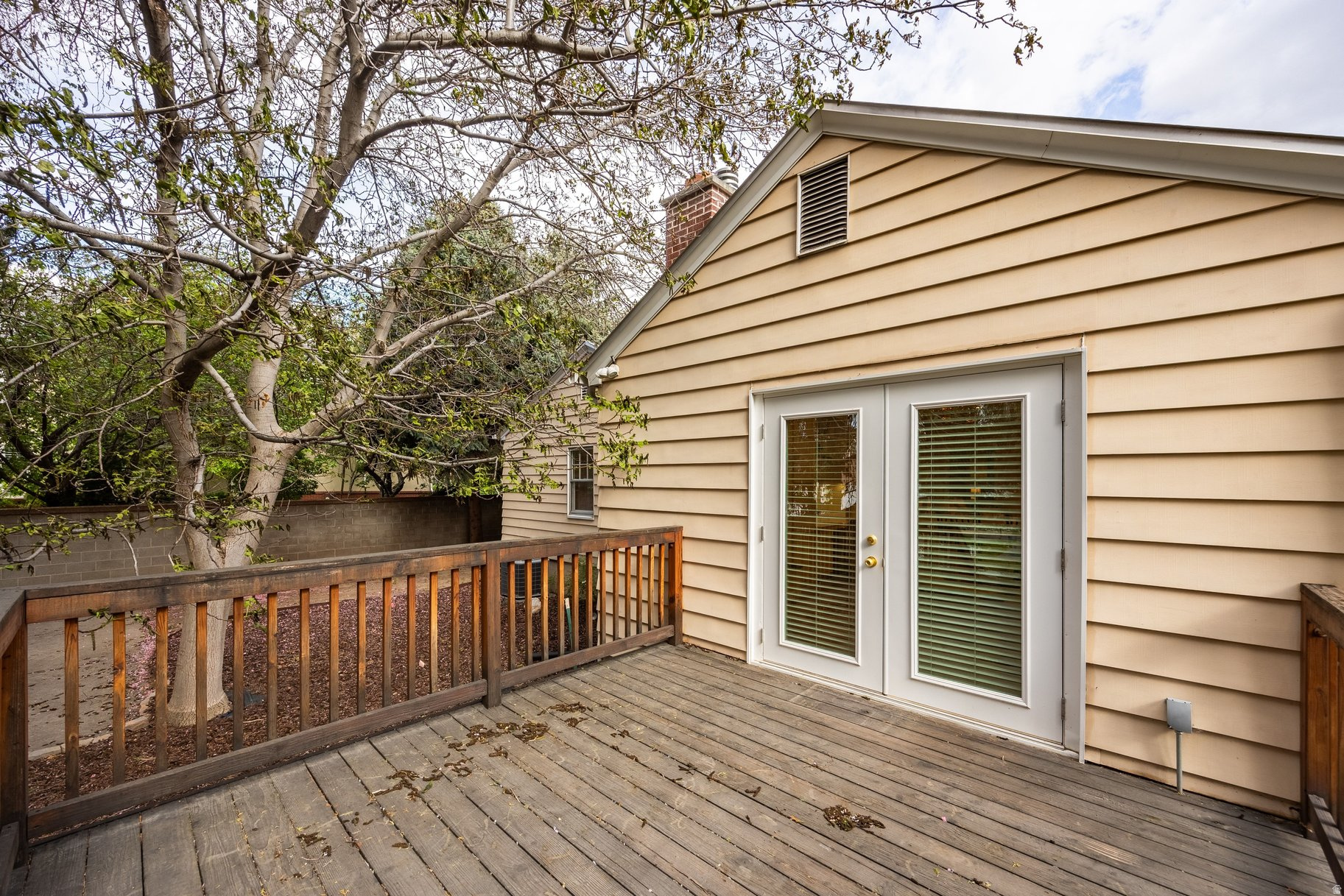 CARRIAGE PARK - Residential