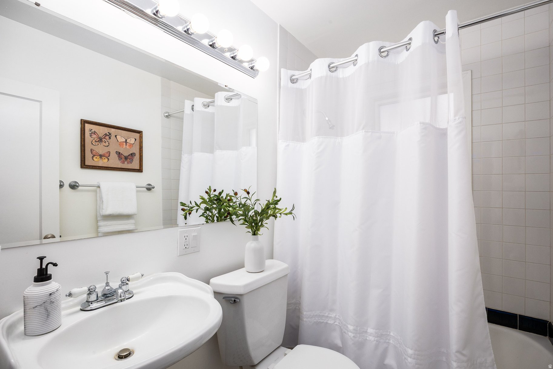 CARRIAGE PARK - Residential