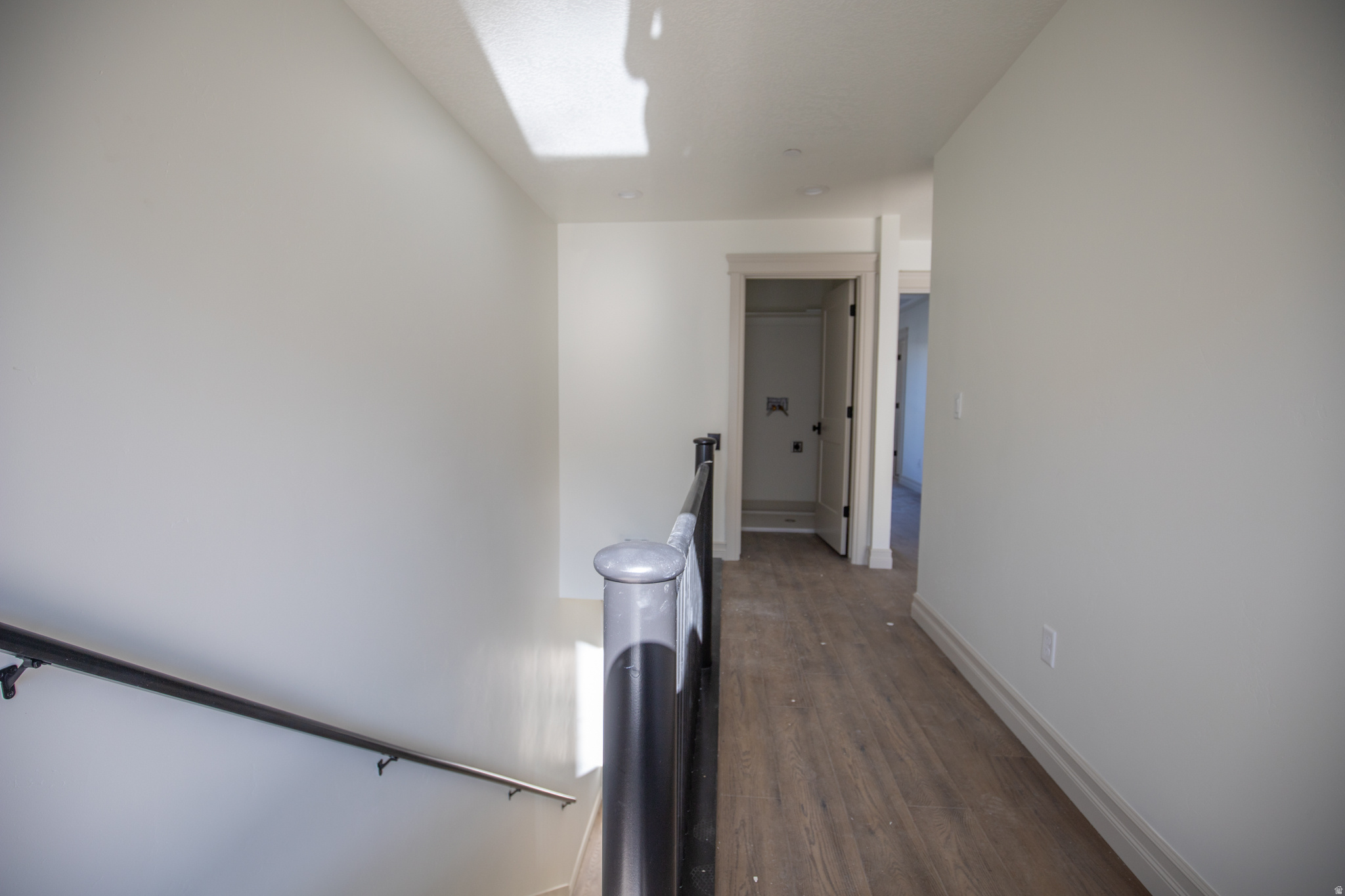 THE IRIS - Residential