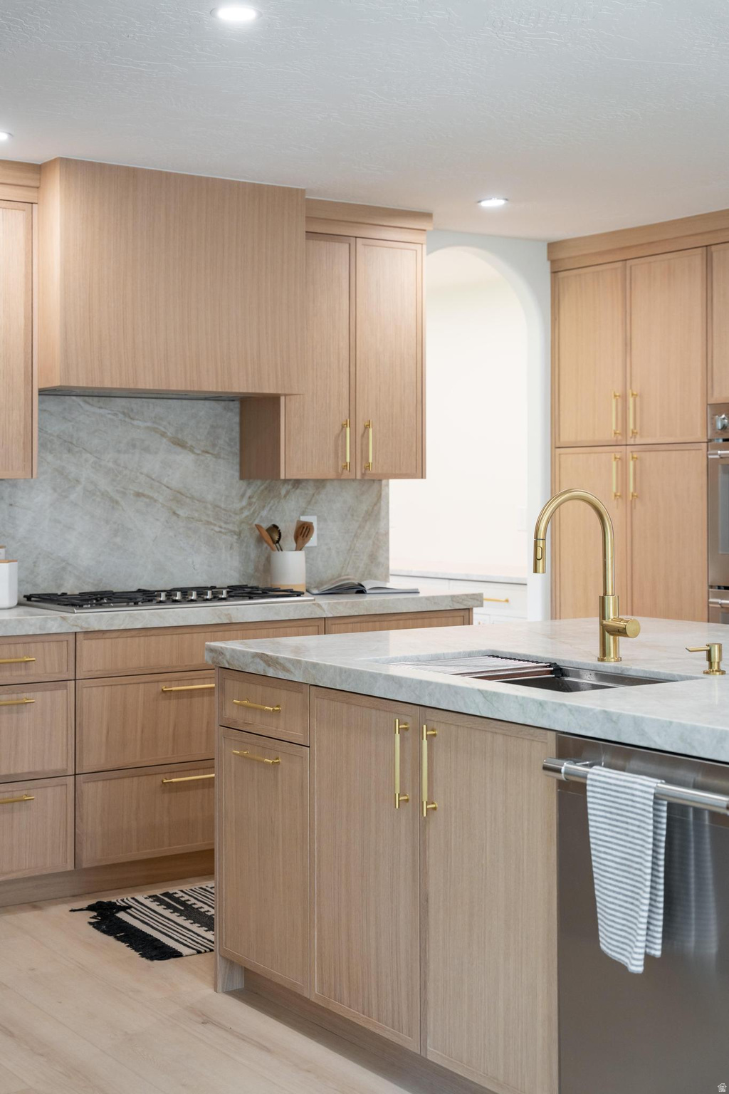 MILL HOLLOW - Residential