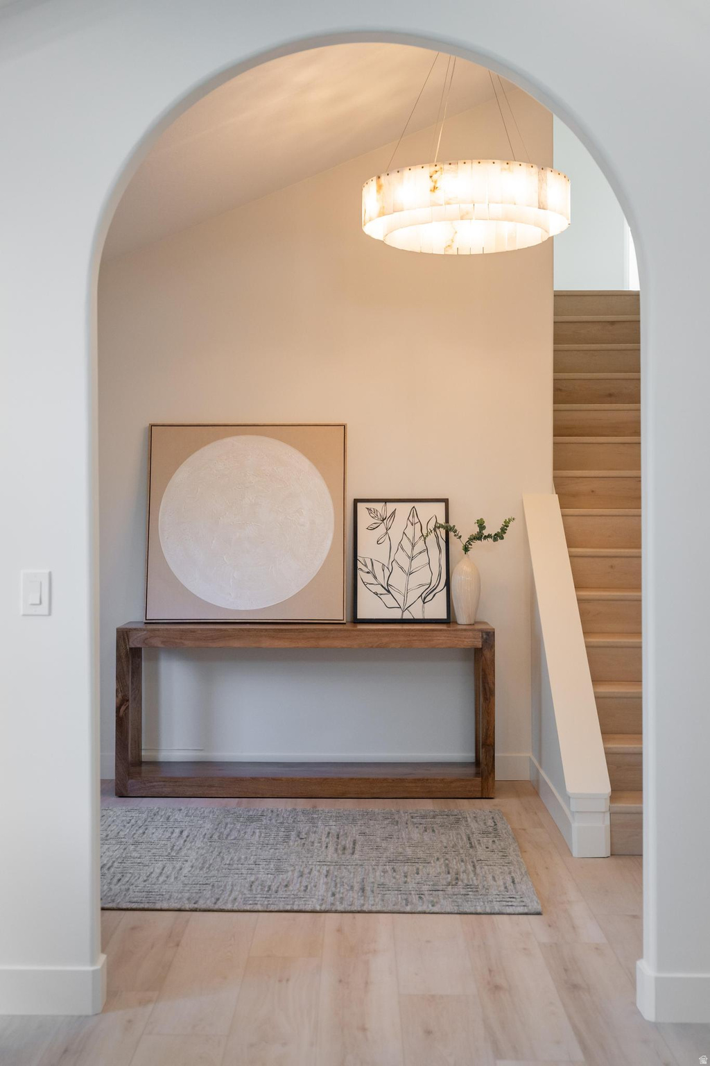 MILL HOLLOW - Residential