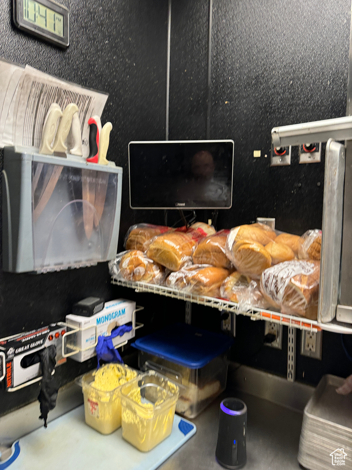 WATERS EDGE - Commercial Sale