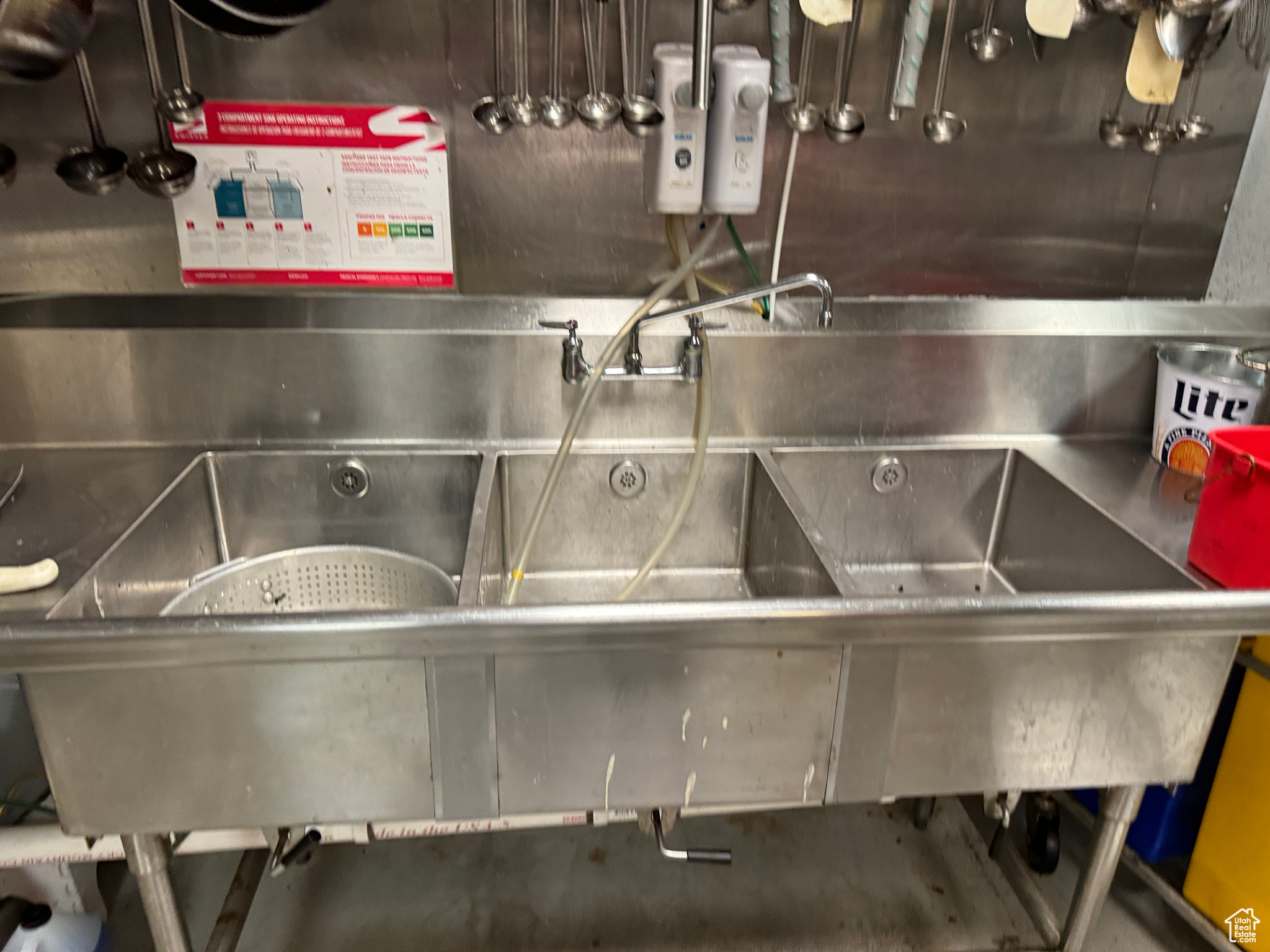 WATERS EDGE - Commercial Sale