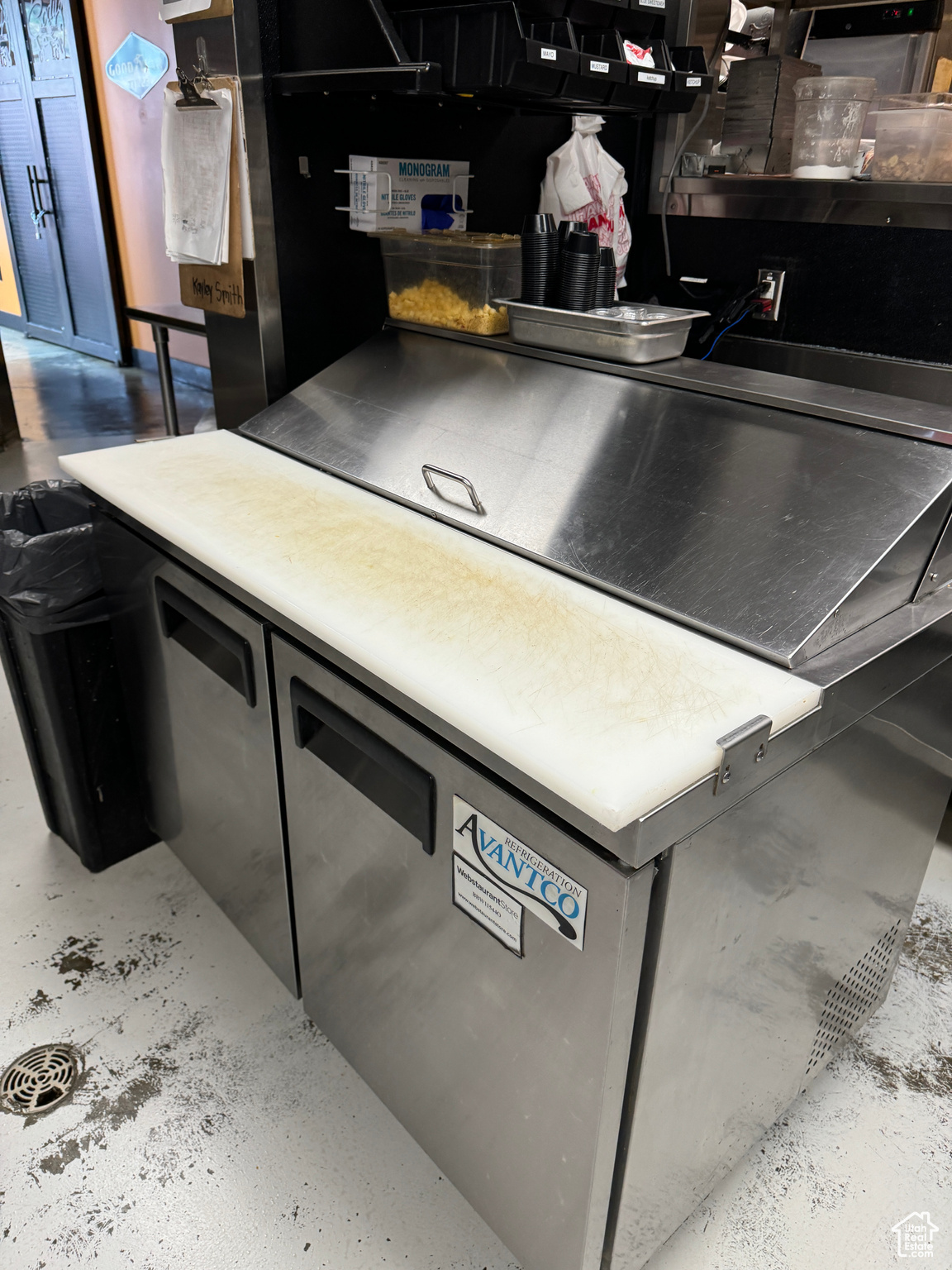 WATERS EDGE - Commercial Sale