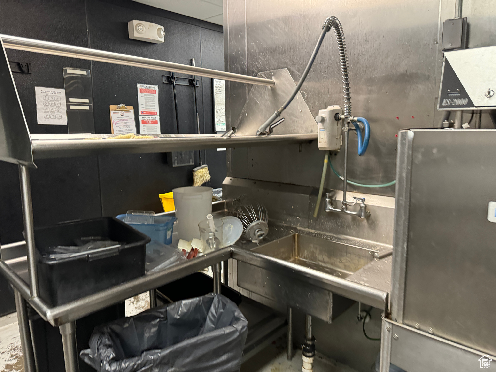 WATERS EDGE - Commercial Sale