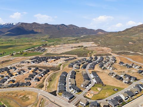 Tiny photo for 2256 CANAL LN N, Heber City, UT 84032 (MLS # 2150564)