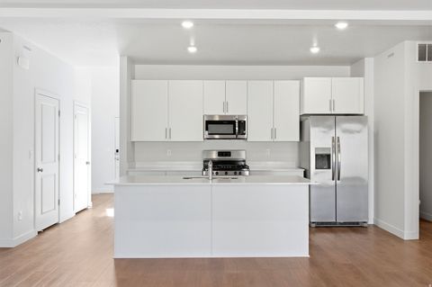 Tiny photo for 2256 CANAL LN N, Heber City, UT 84032 (MLS # 2150564)