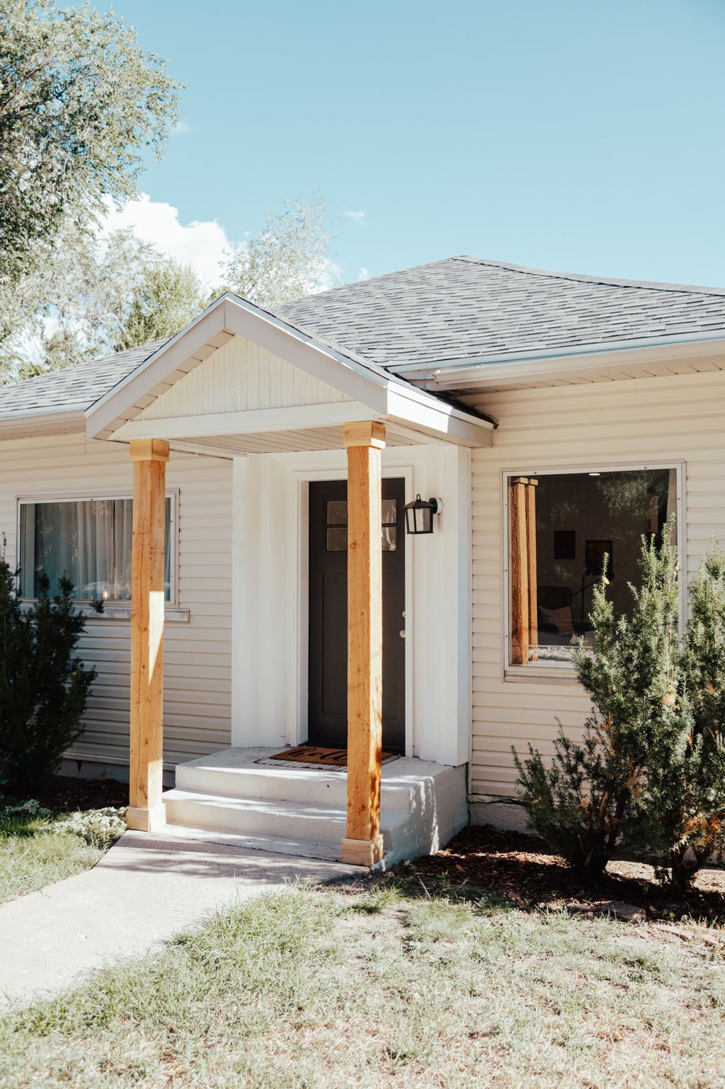 Photo of 622 CANYON RD, Logan, UT 84321 (MLS # 2142753)