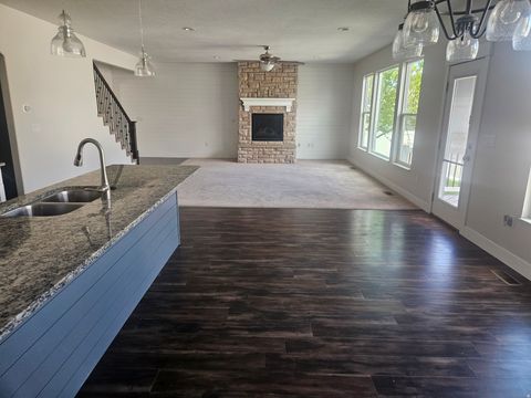 Tiny photo for 712 S 1750 W, Syracuse, UT 84075 (MLS # 2154376)