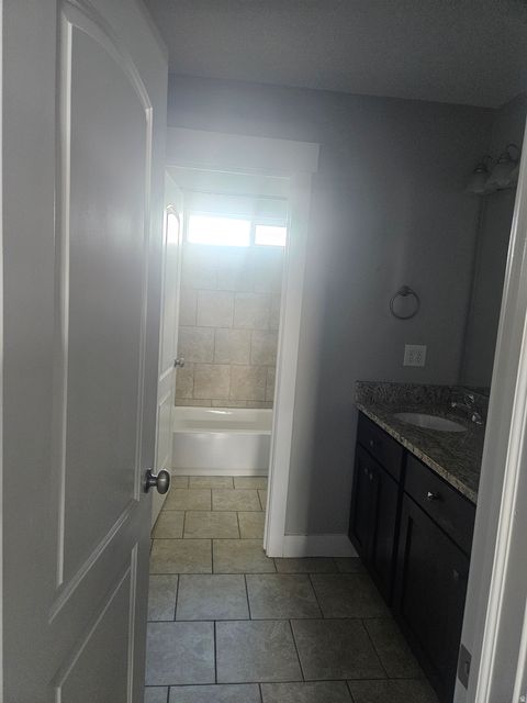 Tiny photo for 712 S 1750 W, Syracuse, UT 84075 (MLS # 2154376)