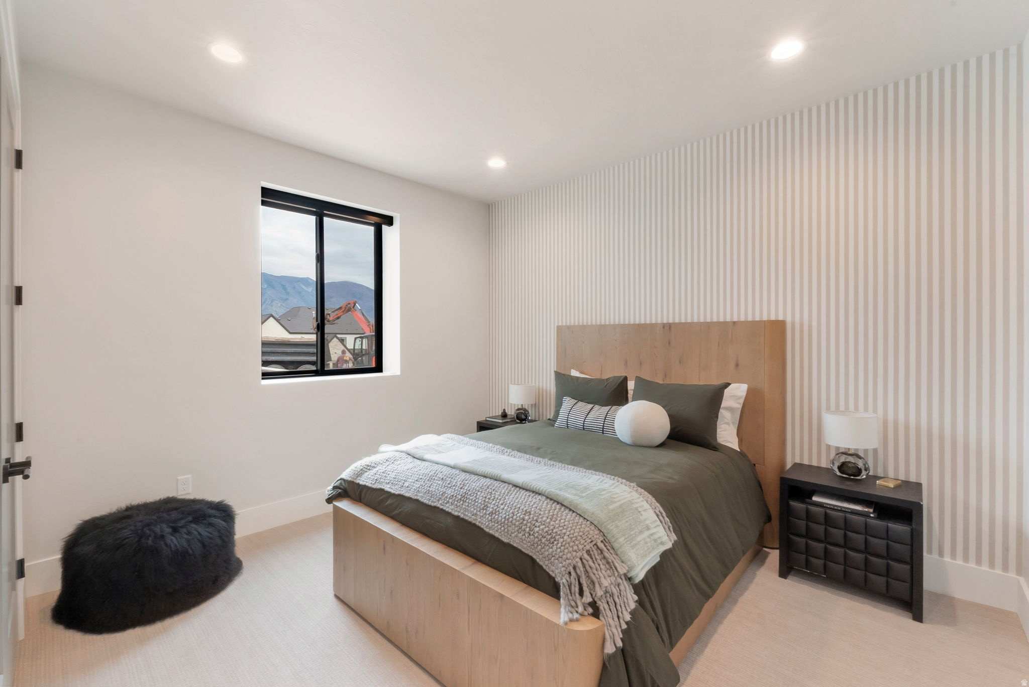 HIGHLAND OAKS - Residential