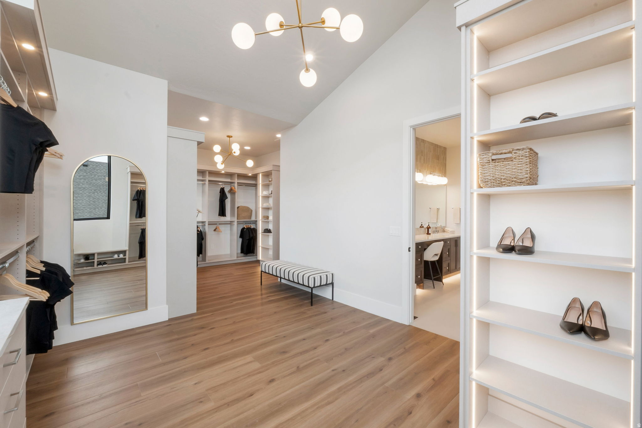 HIGHLAND OAKS - Residential