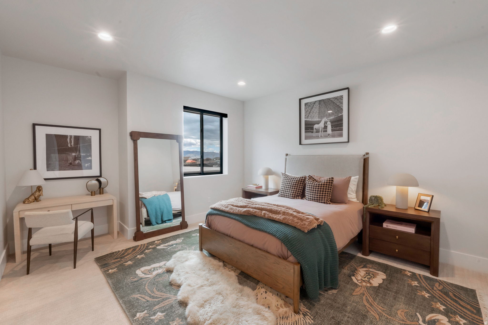 HIGHLAND OAKS - Residential