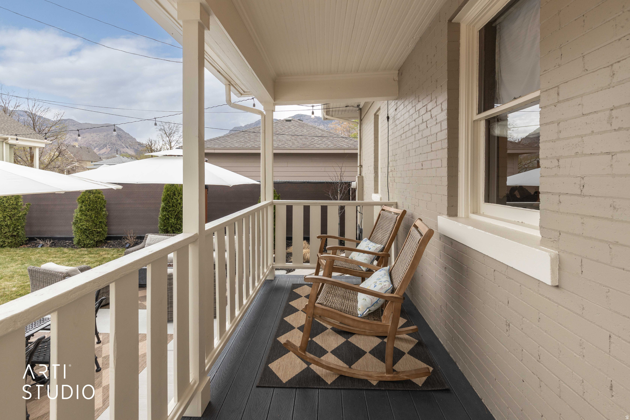 EAST CENTRAL - Residential