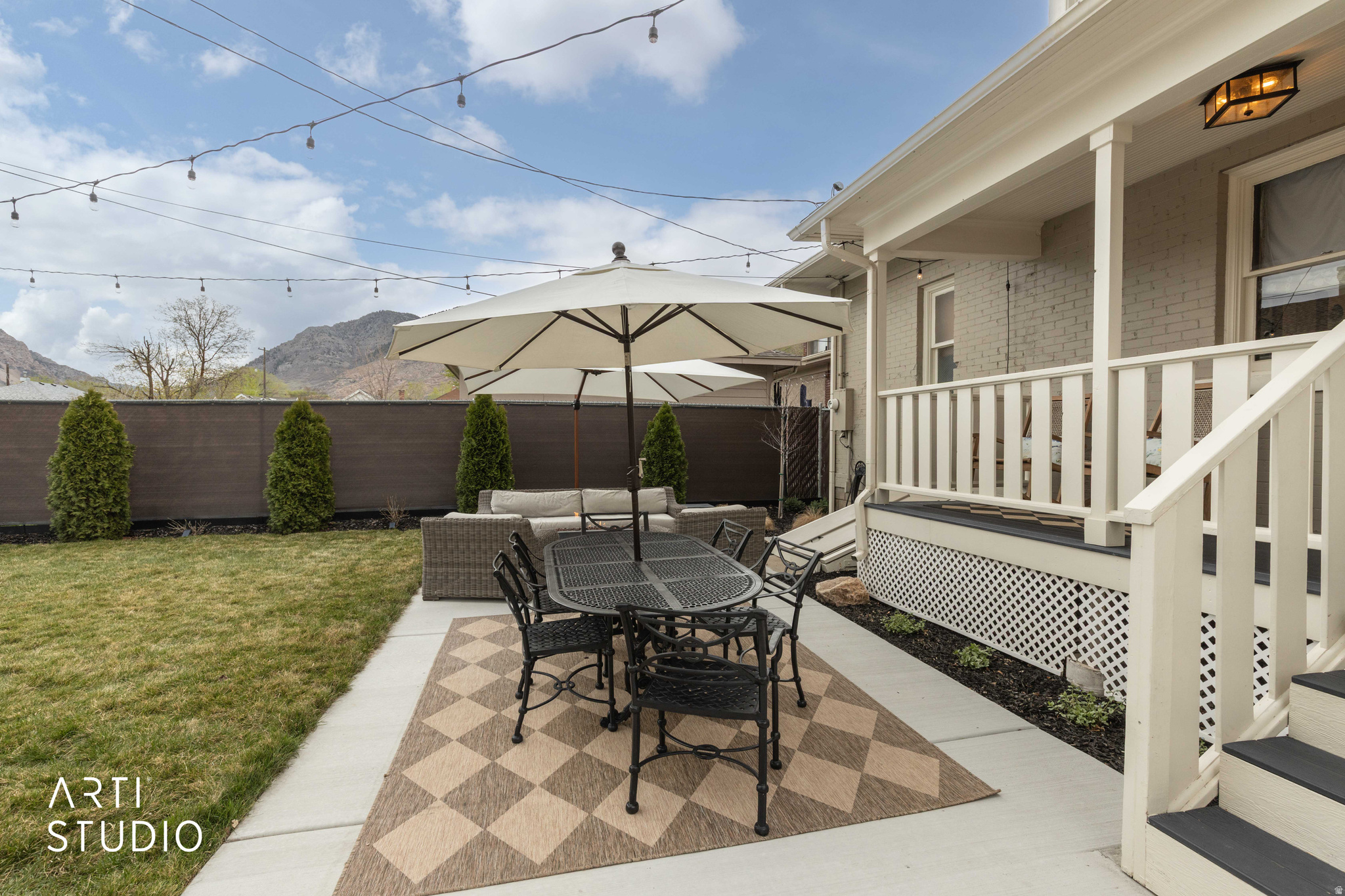 EAST CENTRAL - Residential