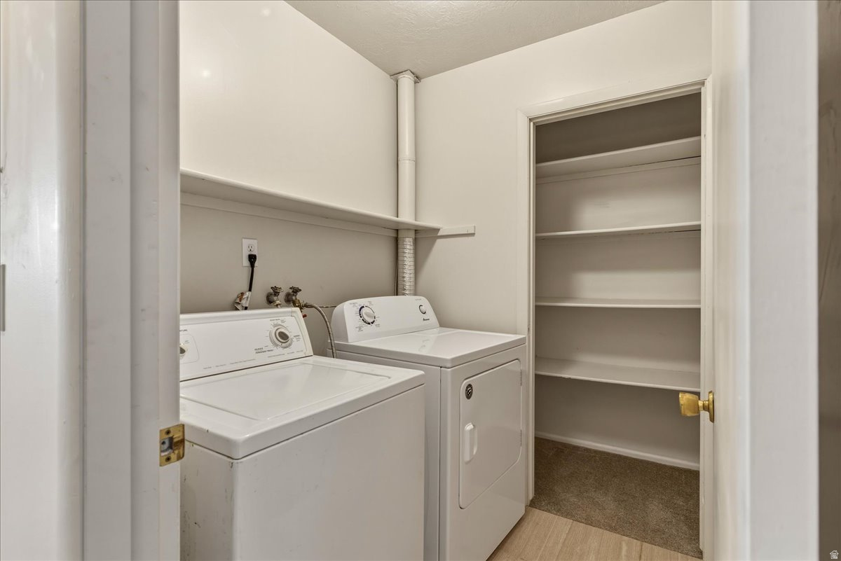 PEARWOOD - Residential