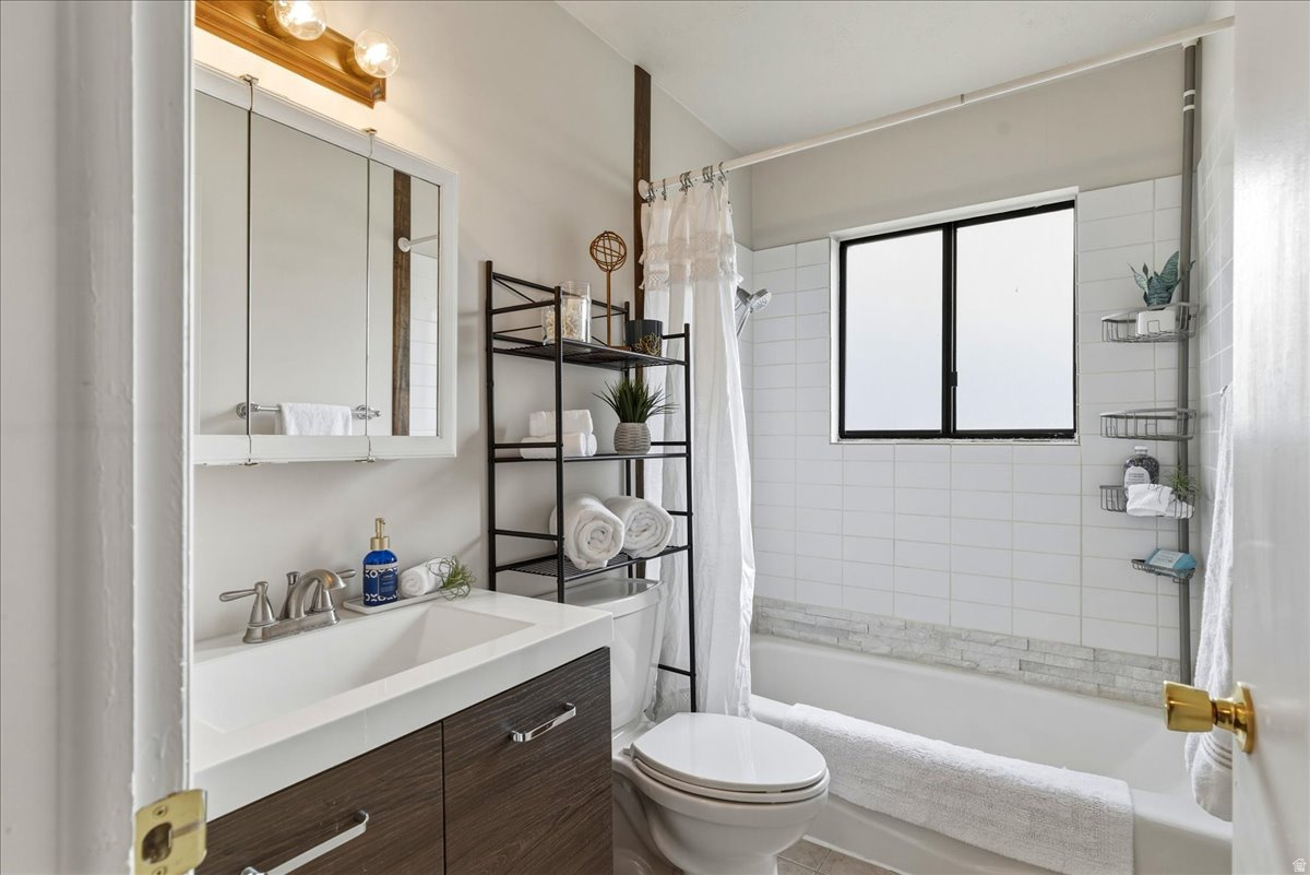 PEARWOOD - Residential