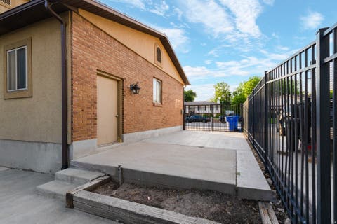 Tiny photo for 1647 W 1410 N, Farmington, UT 84025 (MLS # 2161632)