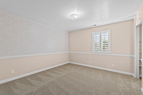 Tiny photo for 1647 W 1410 N, Farmington, UT 84025 (MLS # 2161632)