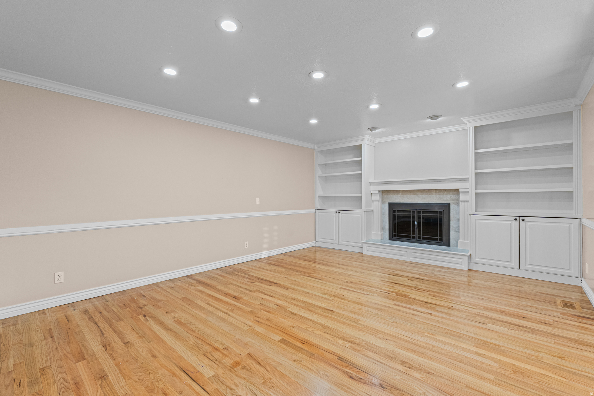 OAKRIDGE FARM - Residential