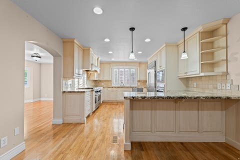 Tiny photo for 1647 W 1410 N, Farmington, UT 84025 (MLS # 2161632)