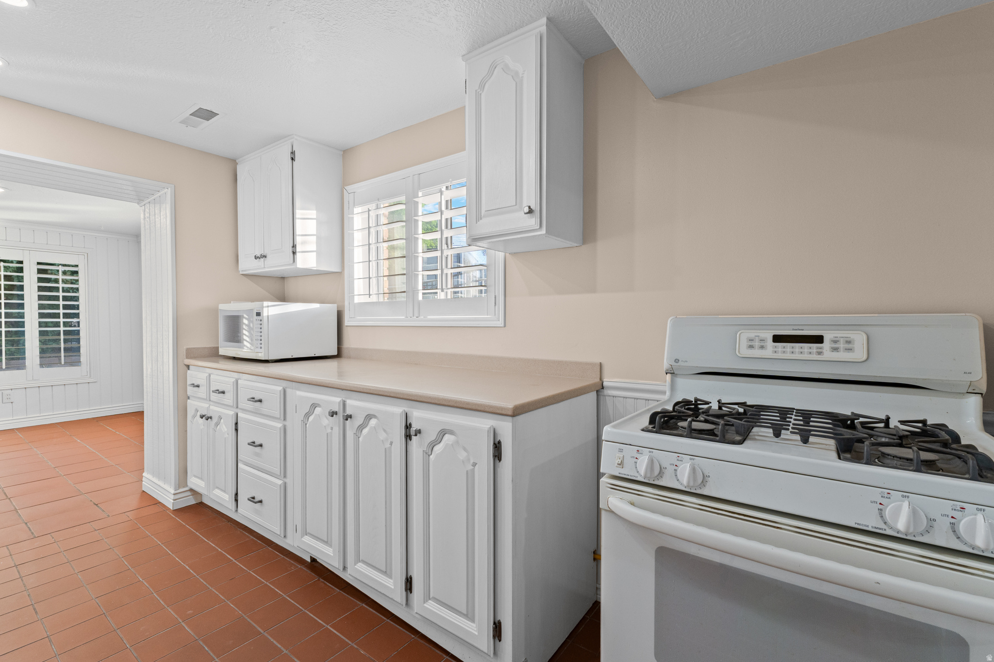 OAKRIDGE FARM - Residential
