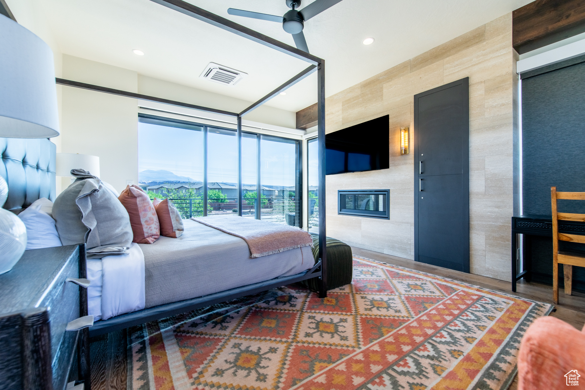 MOVARA VILLAS - Residential