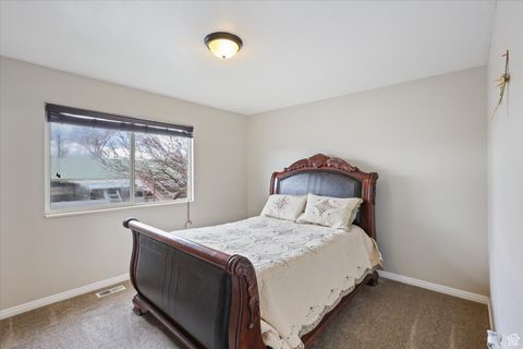 Tiny photo for 3018 S ASPLUND CIR W, Salt Lake City, UT 84119 (MLS # 2119660)