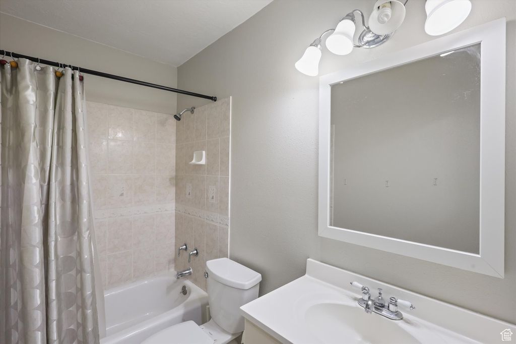 Photo of 3018 S ASPLUND CIR W, Salt Lake City, UT 84119 (MLS # 2119660)