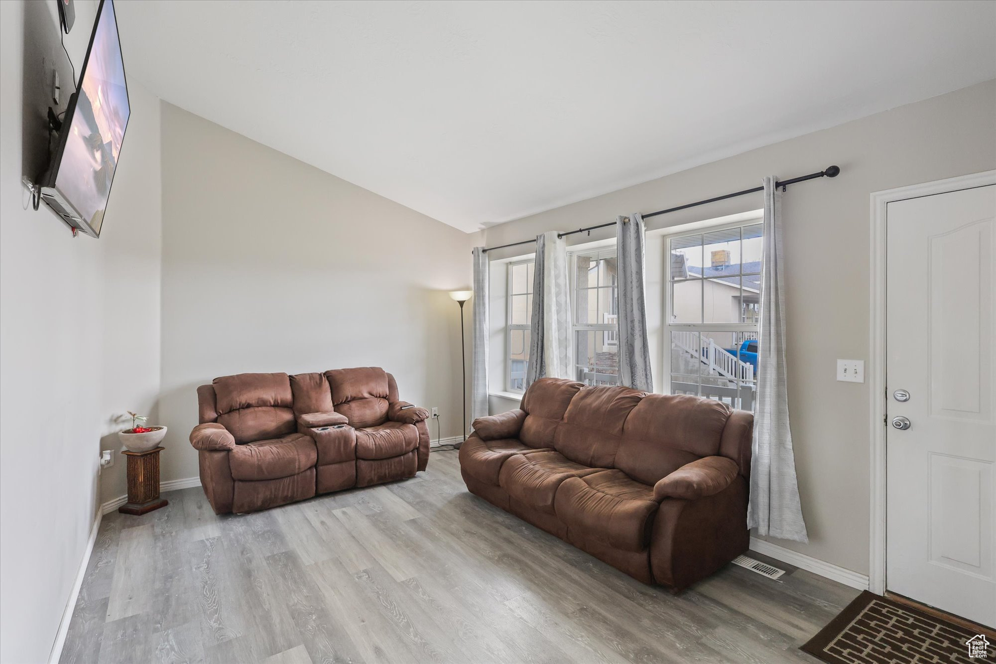 SUNRISE PT I - Residential