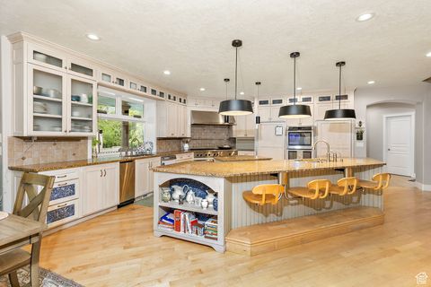 Tiny photo for 9481 N 3830 W, Cedar Hills, UT 84062 (MLS # 2111760)