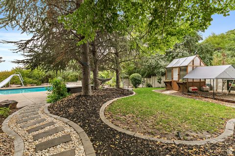 Tiny photo for 9481 N 3830 W, Cedar Hills, UT 84062 (MLS # 2111760)