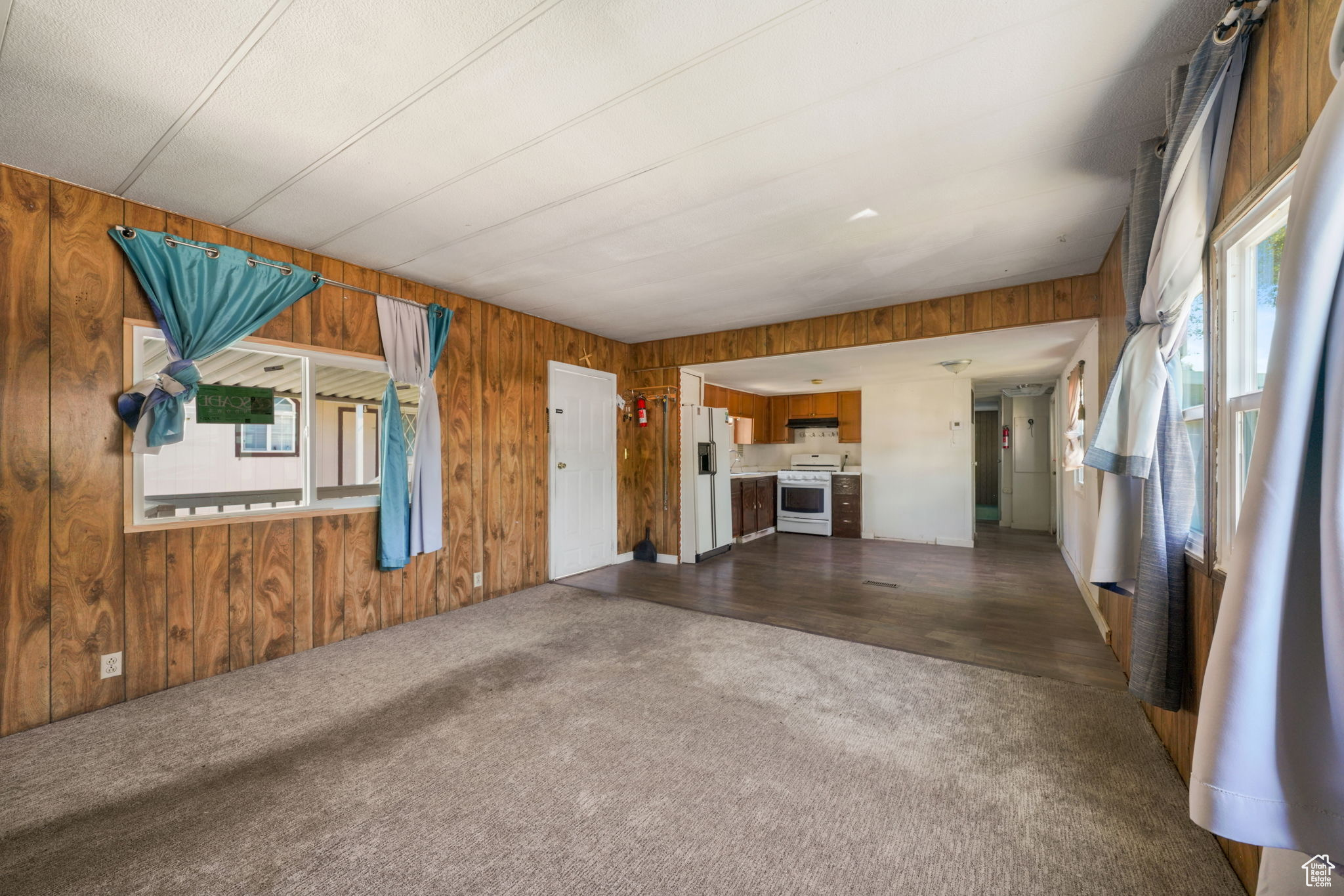 SKYVIEW MOBILE HOMES - Residential