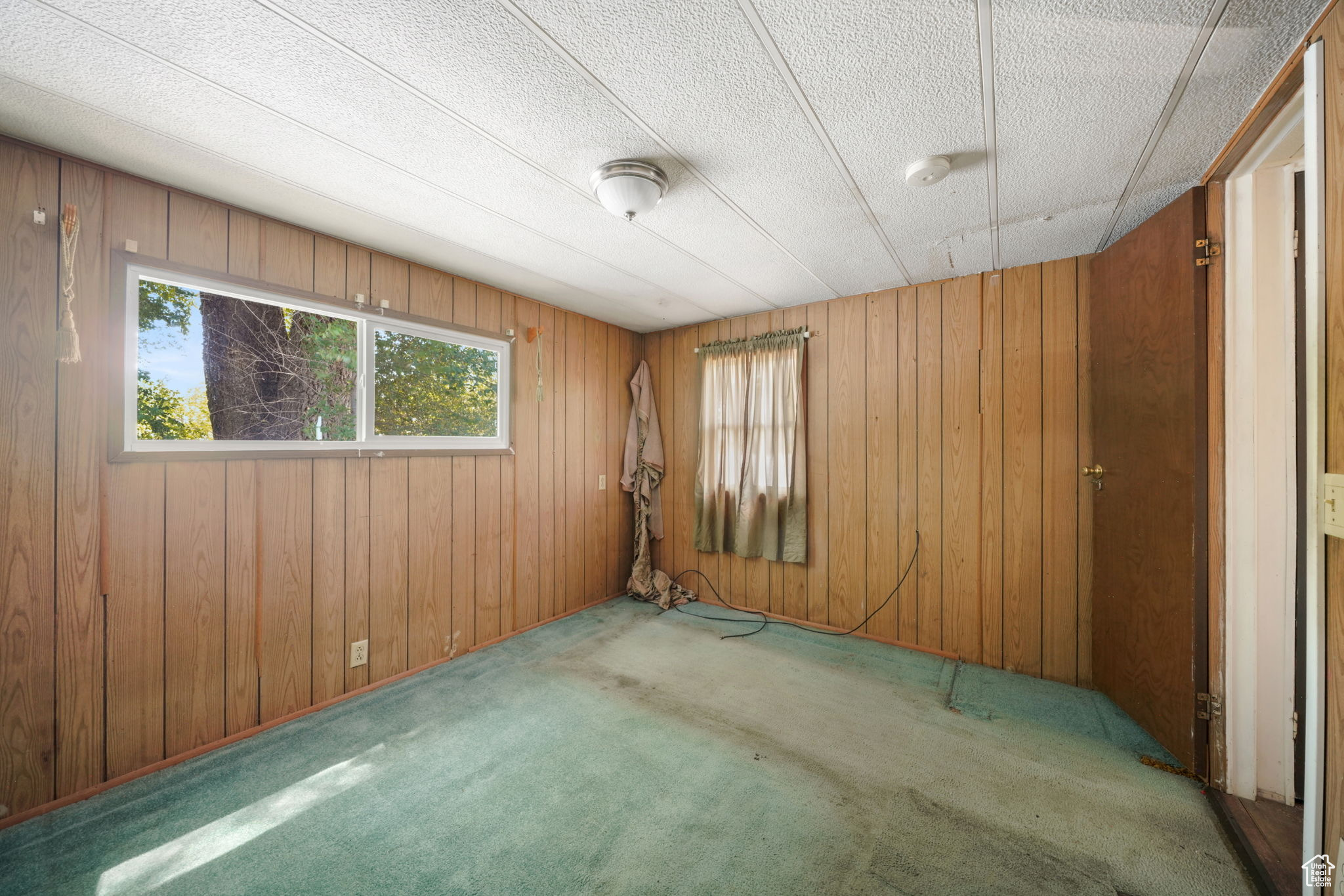 SKYVIEW MOBILE HOMES - Residential