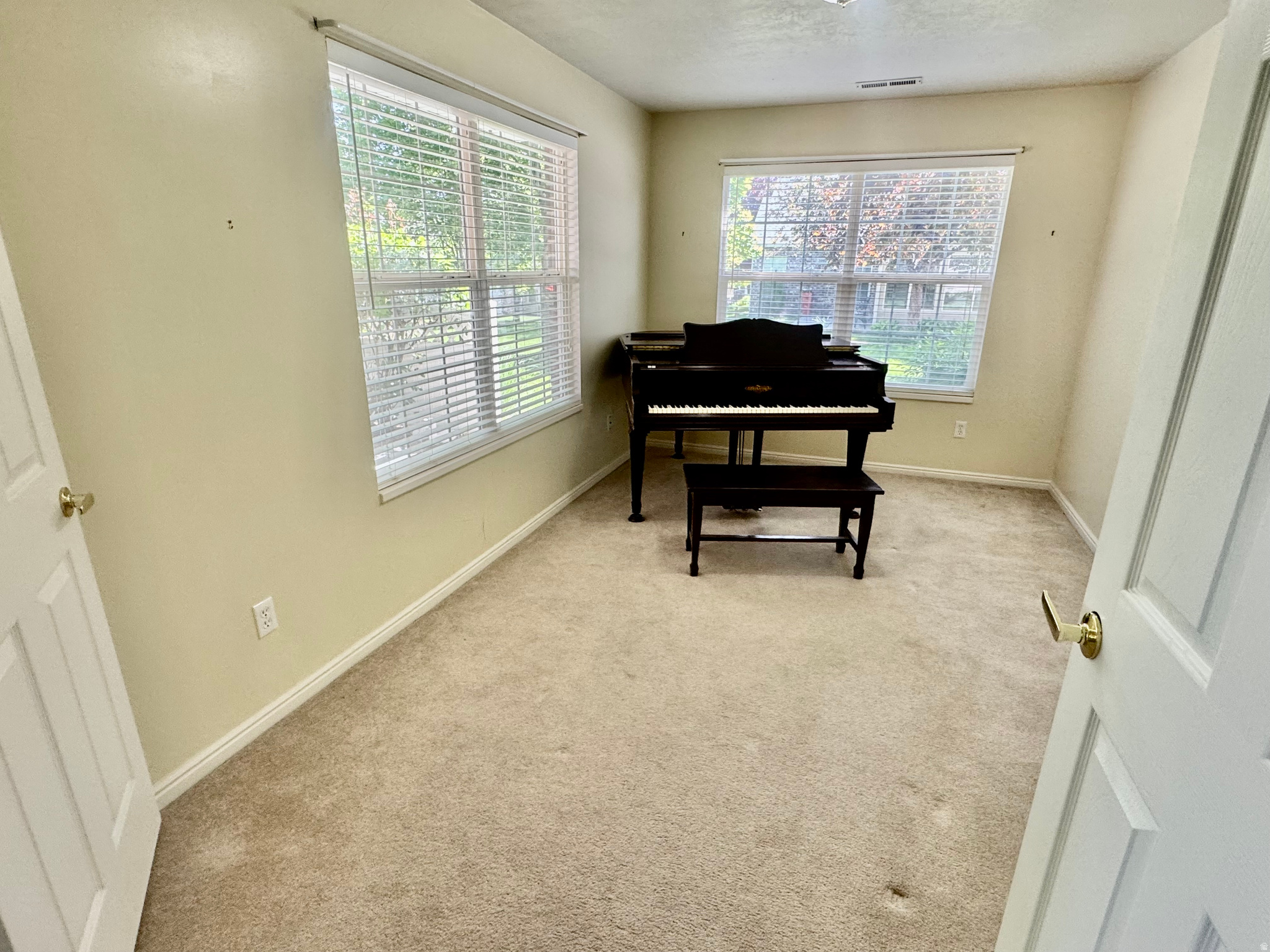 JORDAN VILLAS - Residential