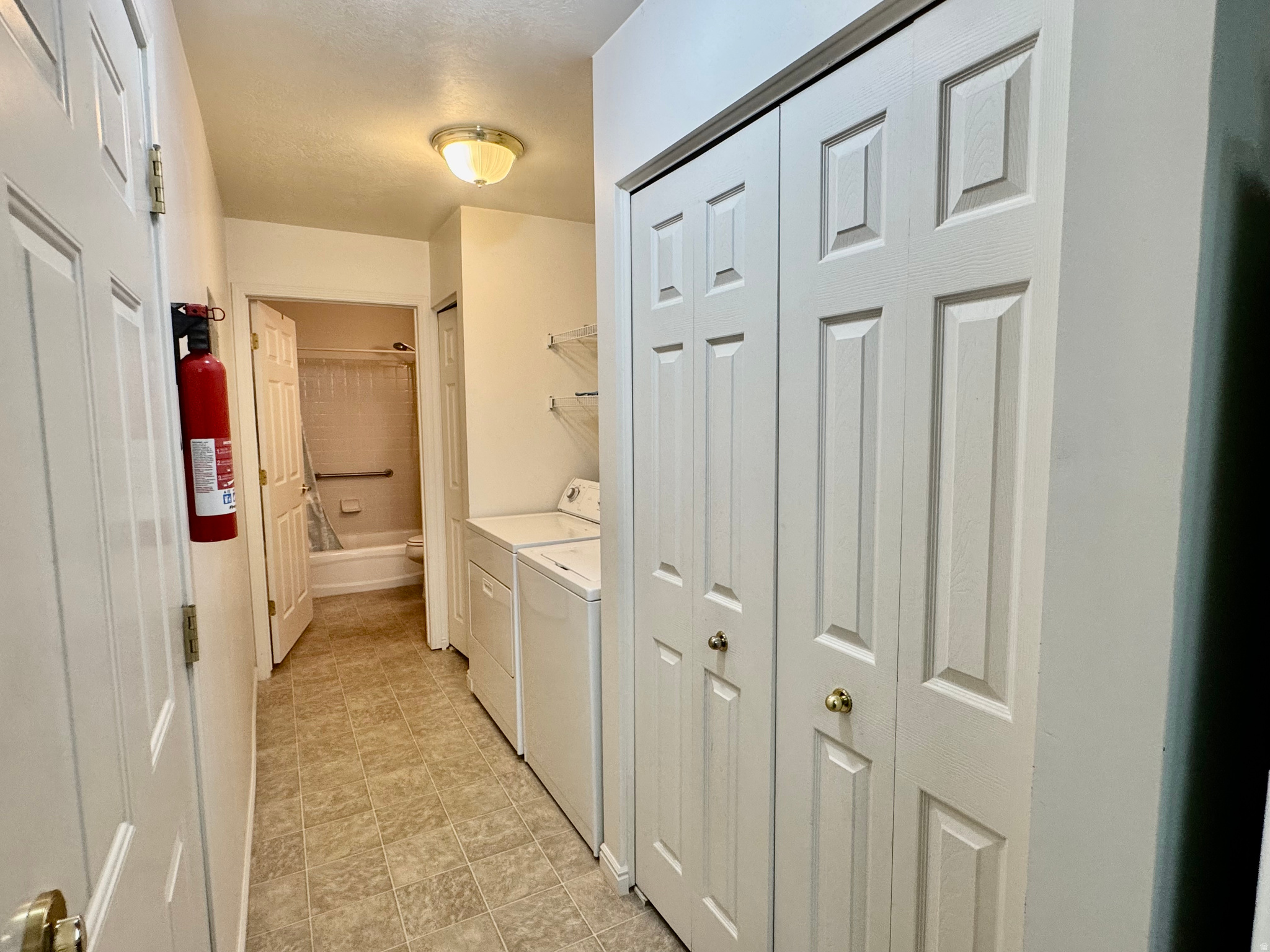 JORDAN VILLAS - Residential