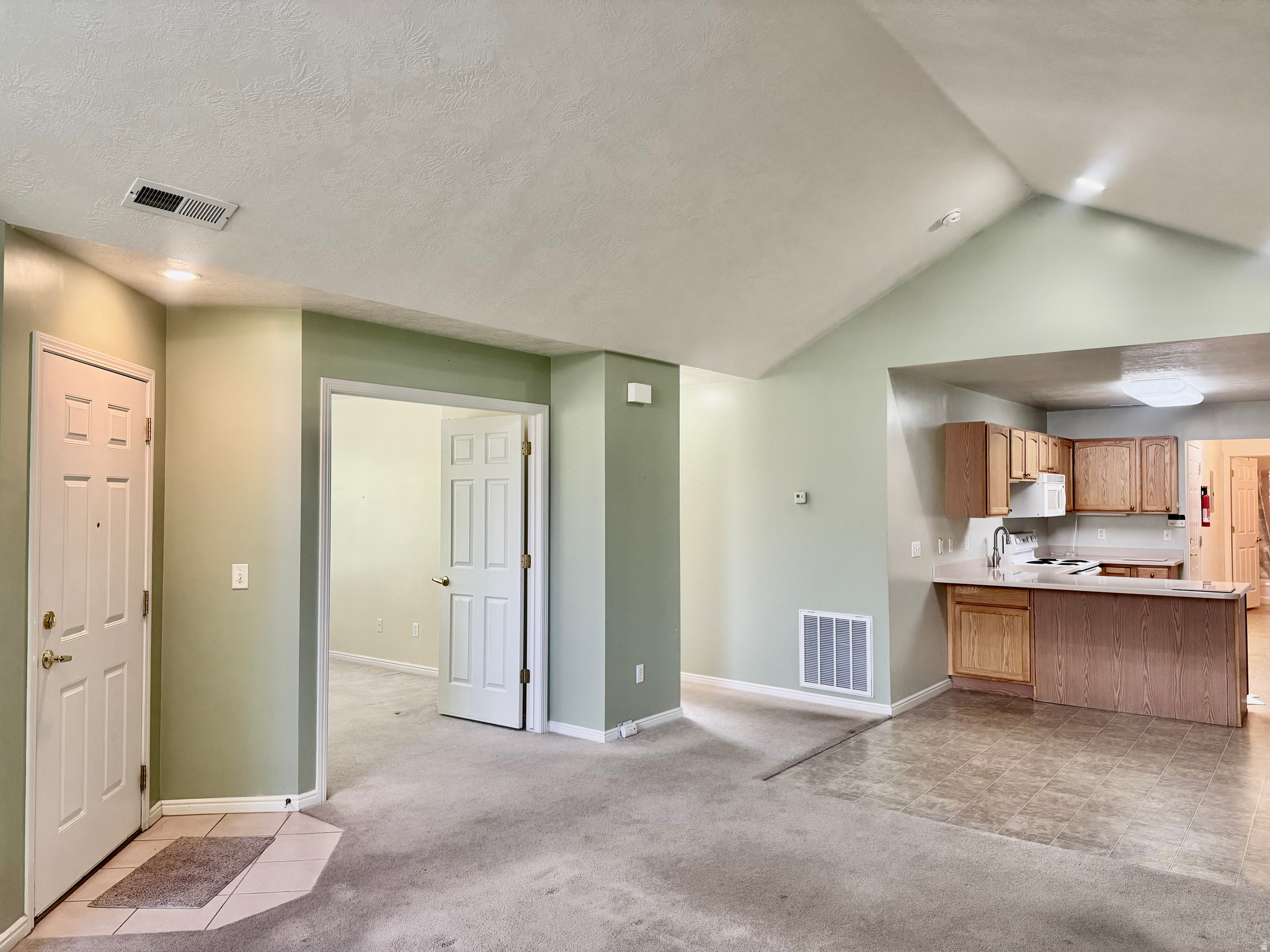 JORDAN VILLAS - Residential