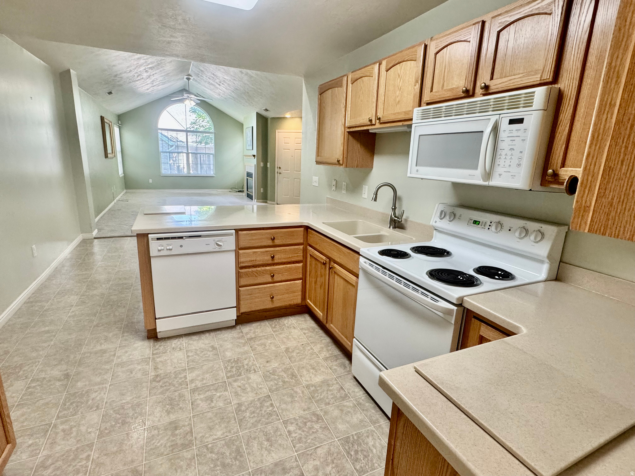 JORDAN VILLAS - Residential