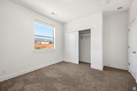 Tiny photo for 822 N PLEASANT VALLEY LN, Washington, UT 84780 (MLS # 2115820)
