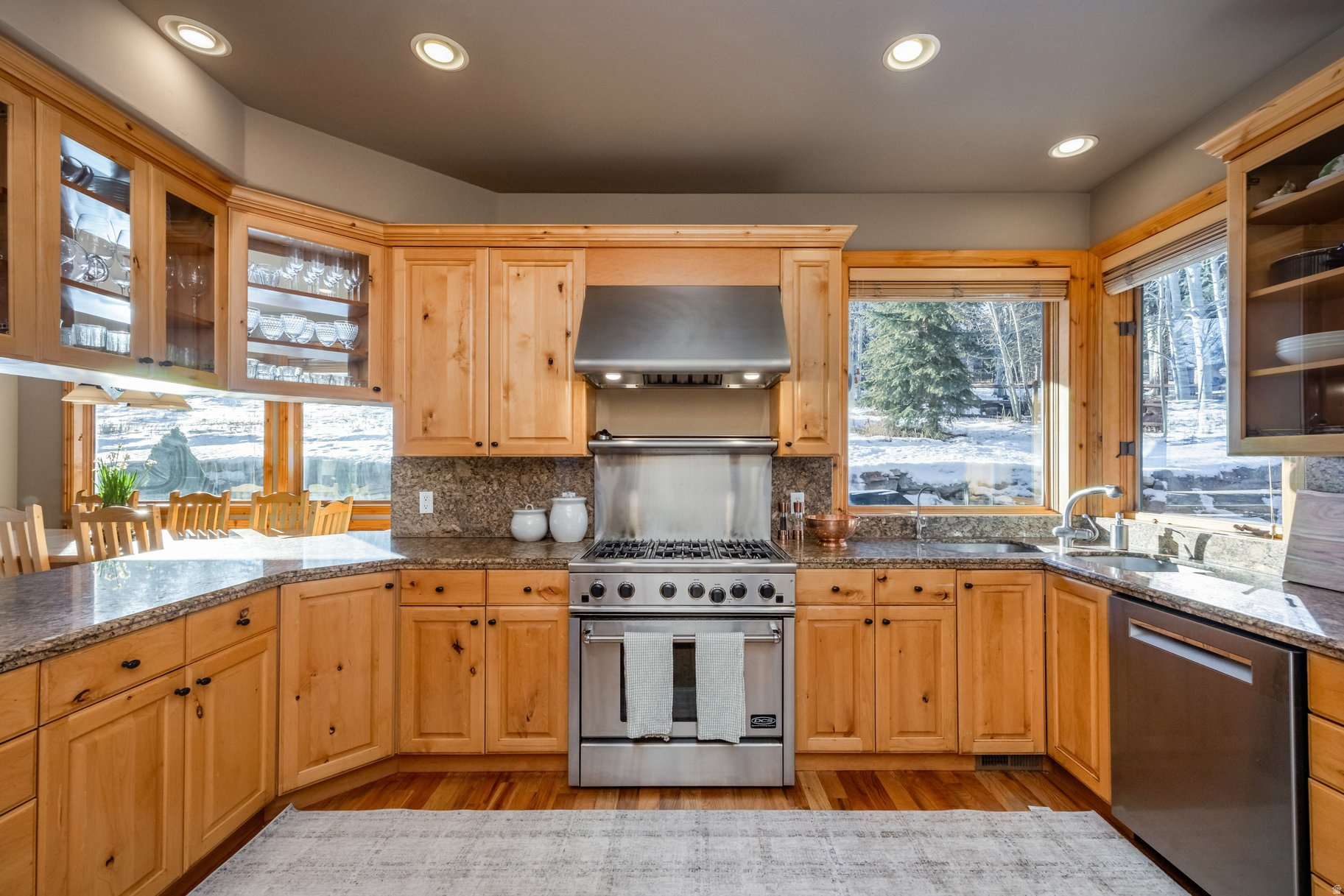 ASPEN SPRINGS RANCH - Residential