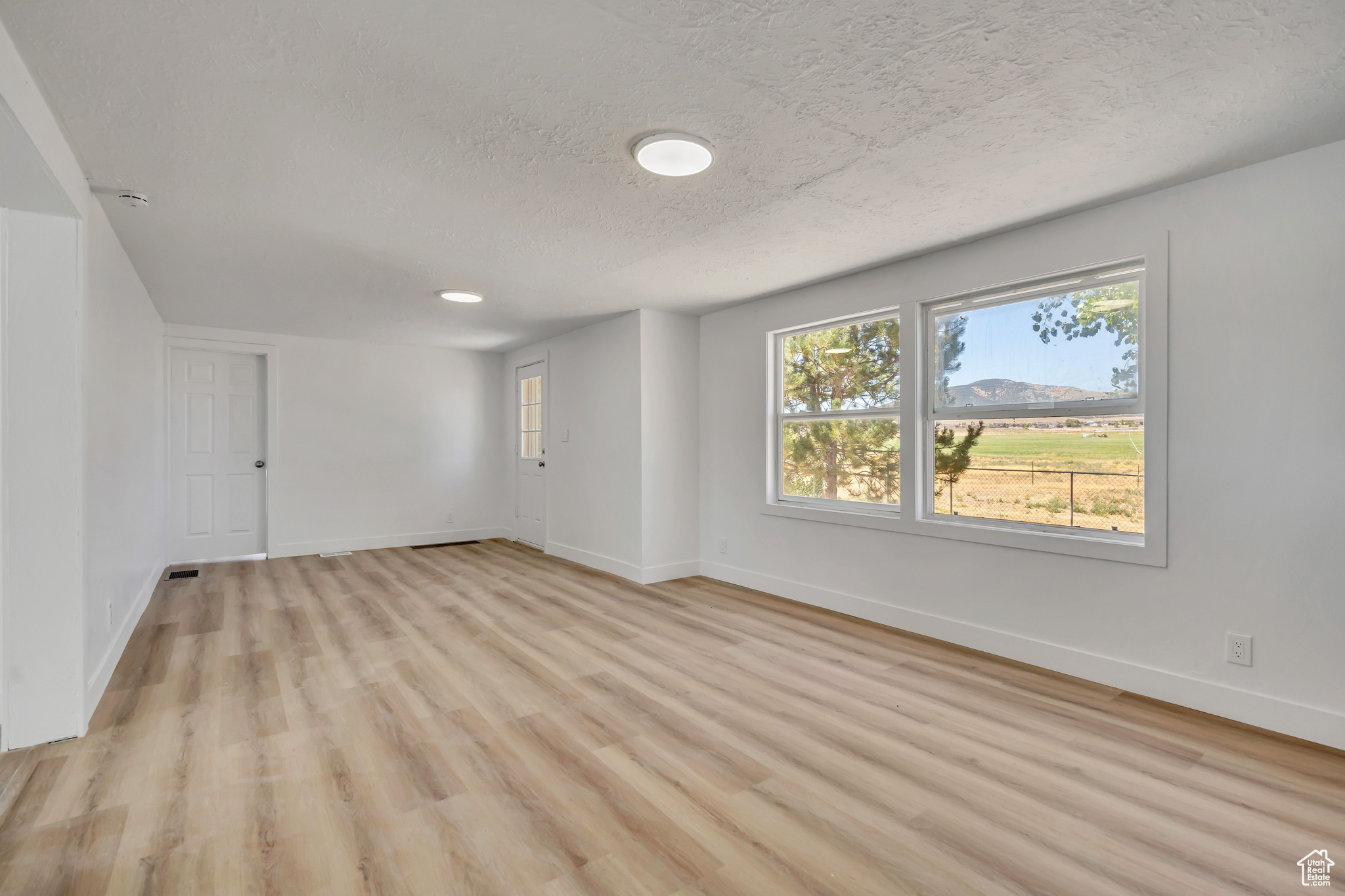 HOGANS RANCH - Residential