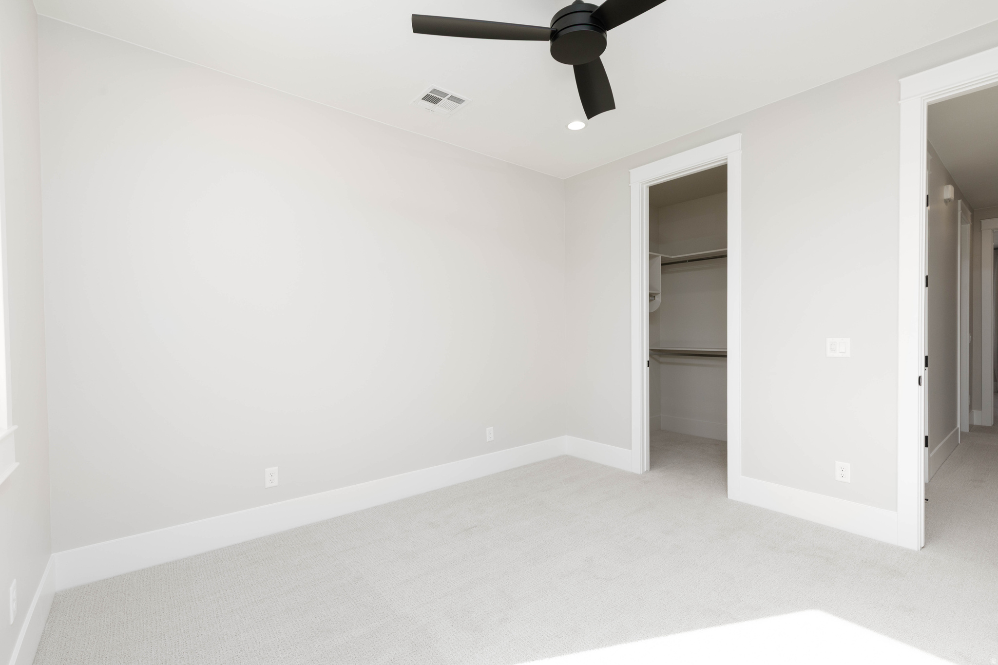 RED MESA AT SUNRISE VALLEY 3 - Residential