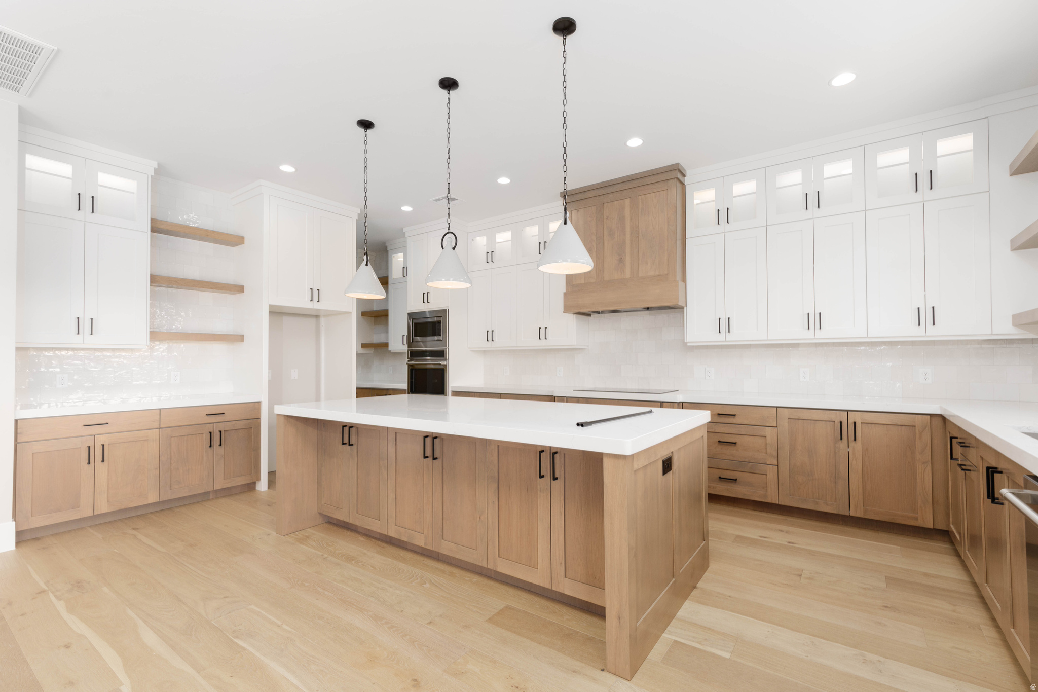 RED MESA AT SUNRISE VALLEY 3 - Residential