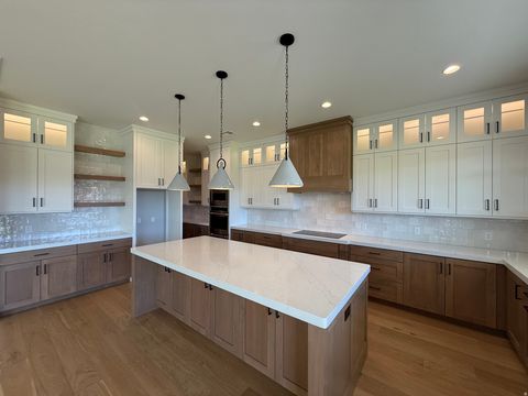 Tiny photo for 2786 E FRESHET DR, Washington, UT 84780 (MLS # 2120597)