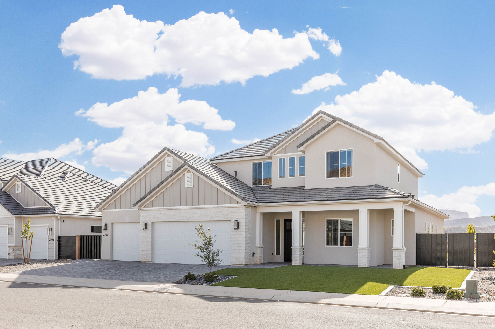 RED MESA AT SUNRISE VALLEY 3 - Residential